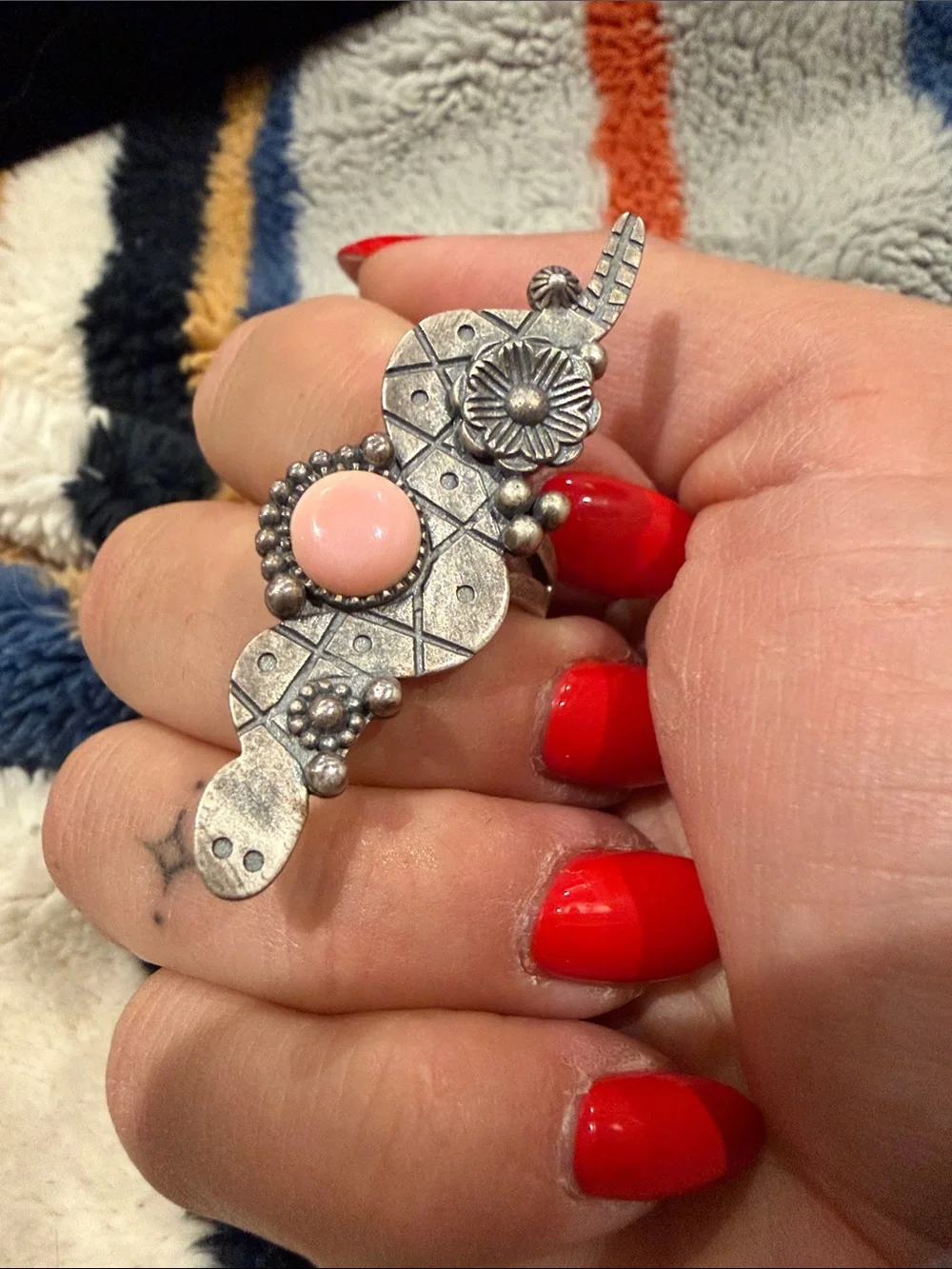 Pink Conch Snake Statement Ring - Picture 2 of 3